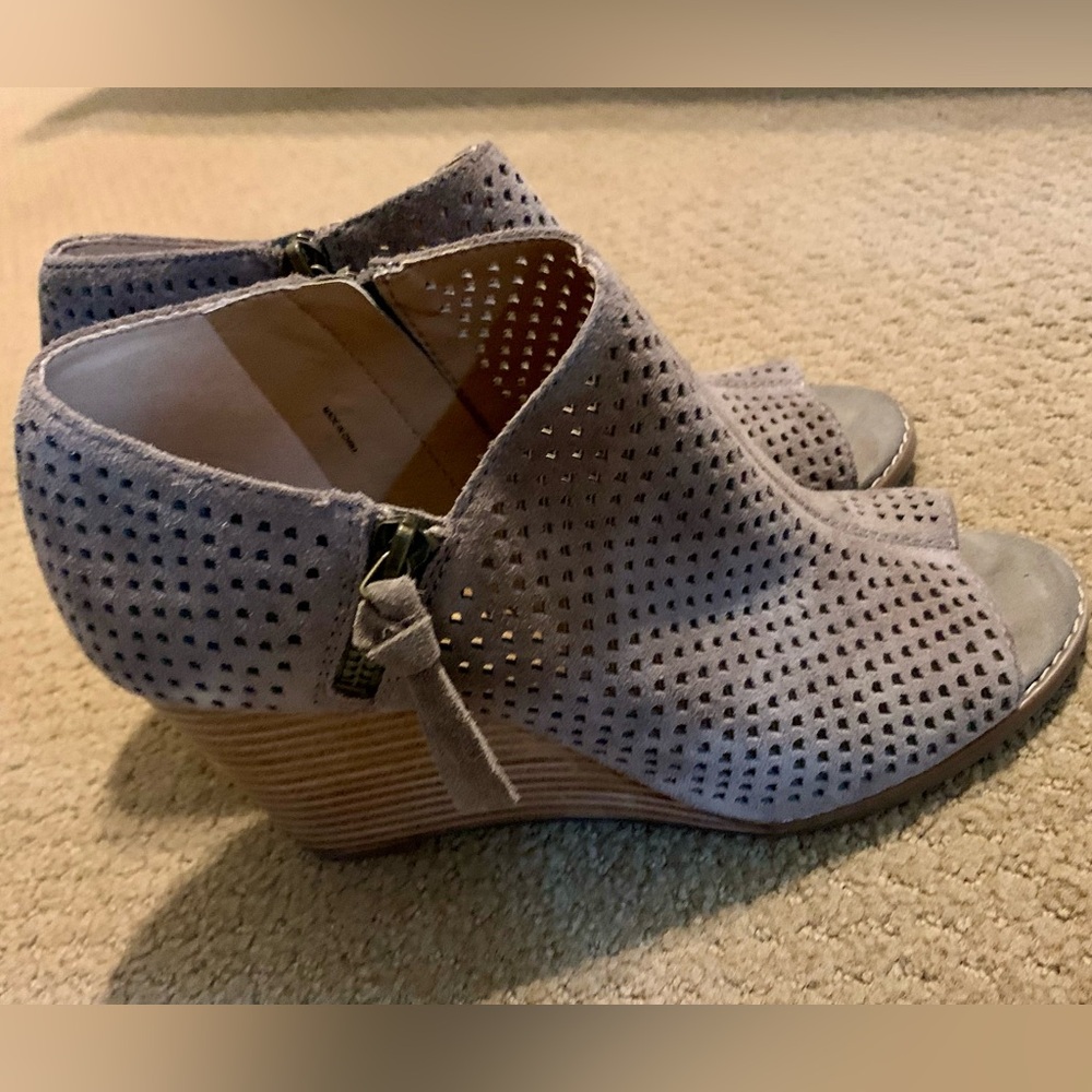 Lucky Brand wedges